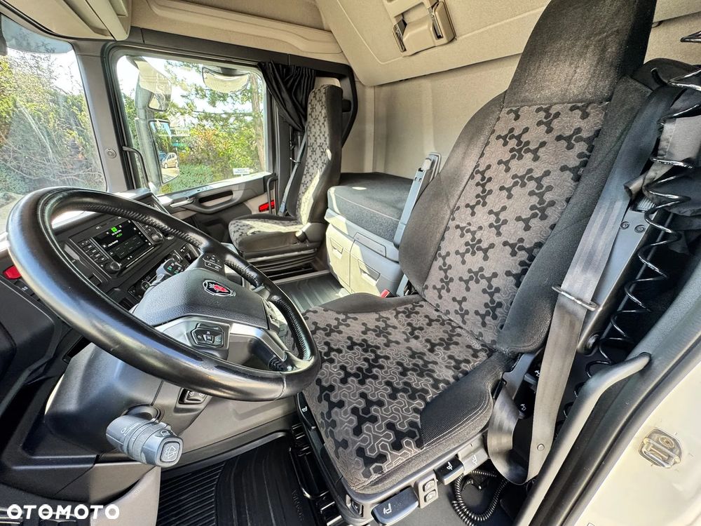Scania R460 A4X2LB PRZÓD I TYŁ NA PODUSZKACH - 26