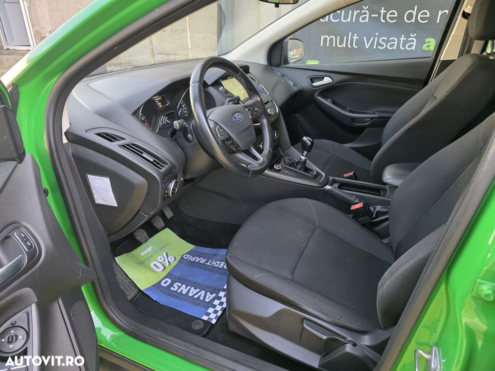Ford Focus 1.0 EcoBoost Active - 2