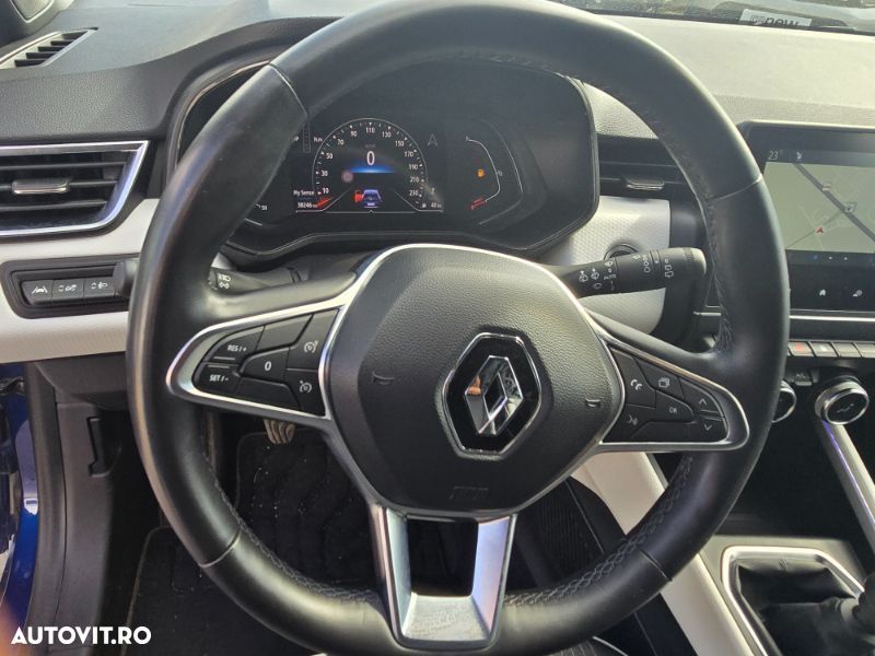 Renault Clio - 18