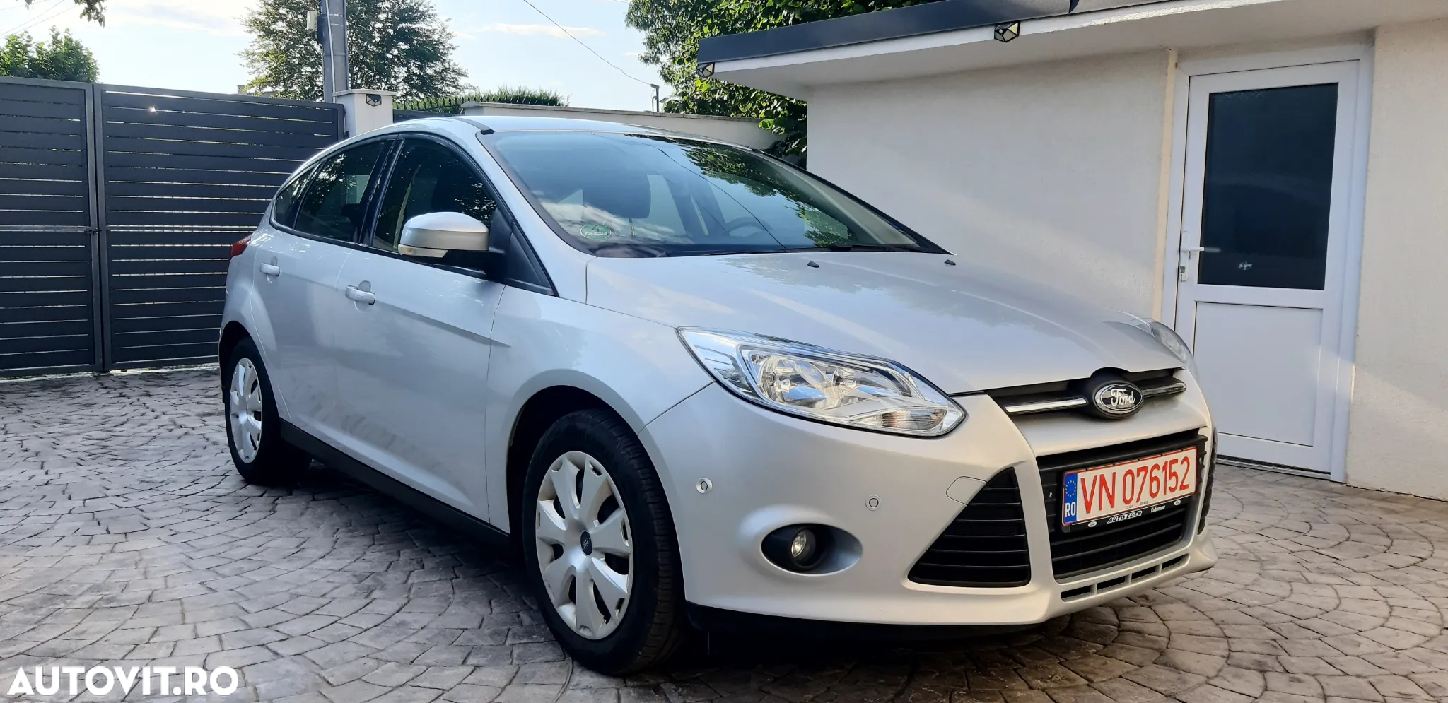 Ford Focus 1.6 Ti-VCT Sport - 14