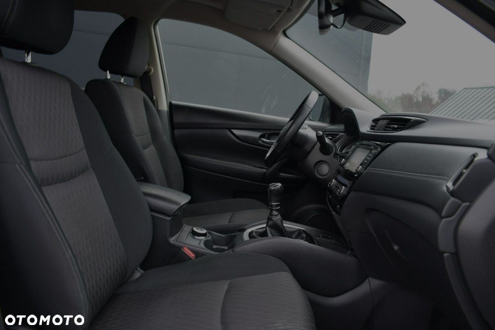 Nissan X-Trail 1.6 DCi N-Connecta 4WD - 17