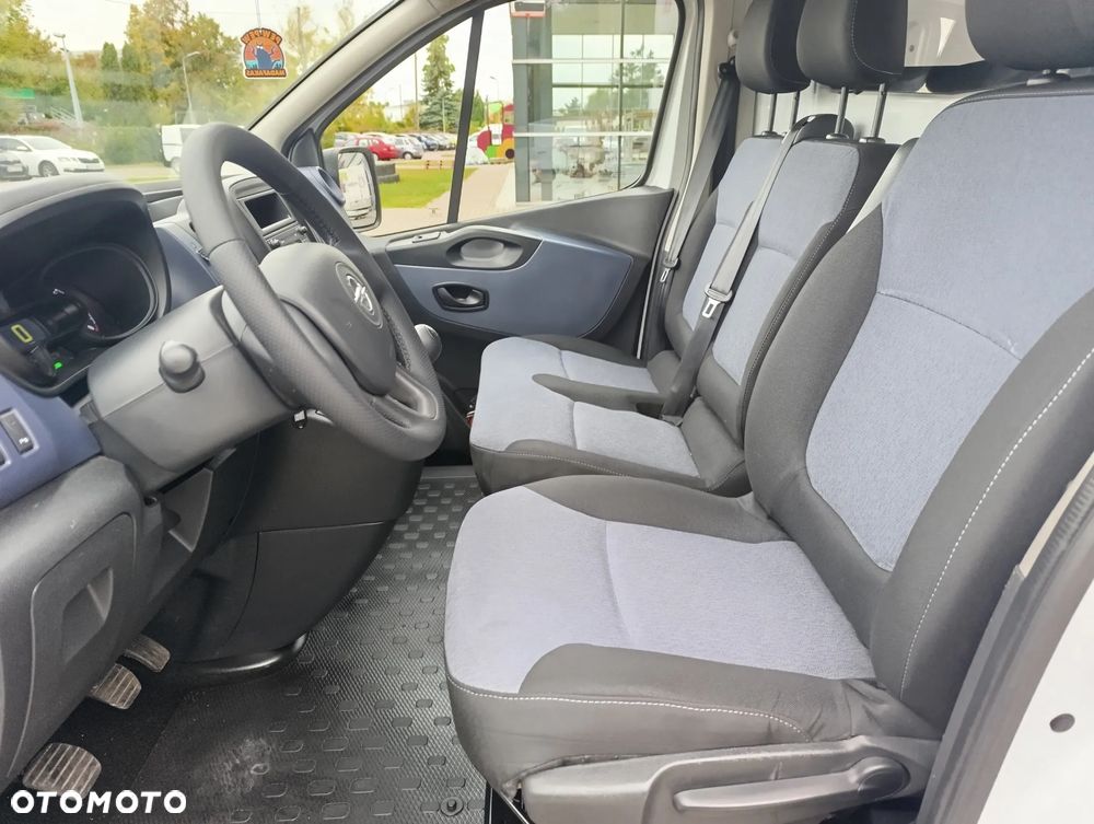 Opel Vivaro B - 14