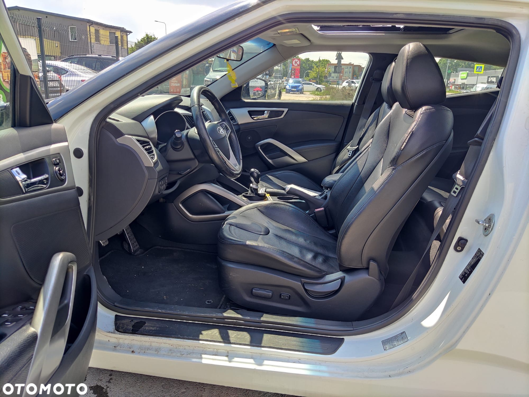 Hyundai Veloster 1.6 blue Premium - 19