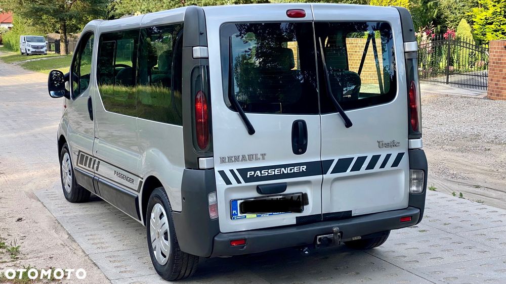 Renault Trafic Passenger Expression - 4