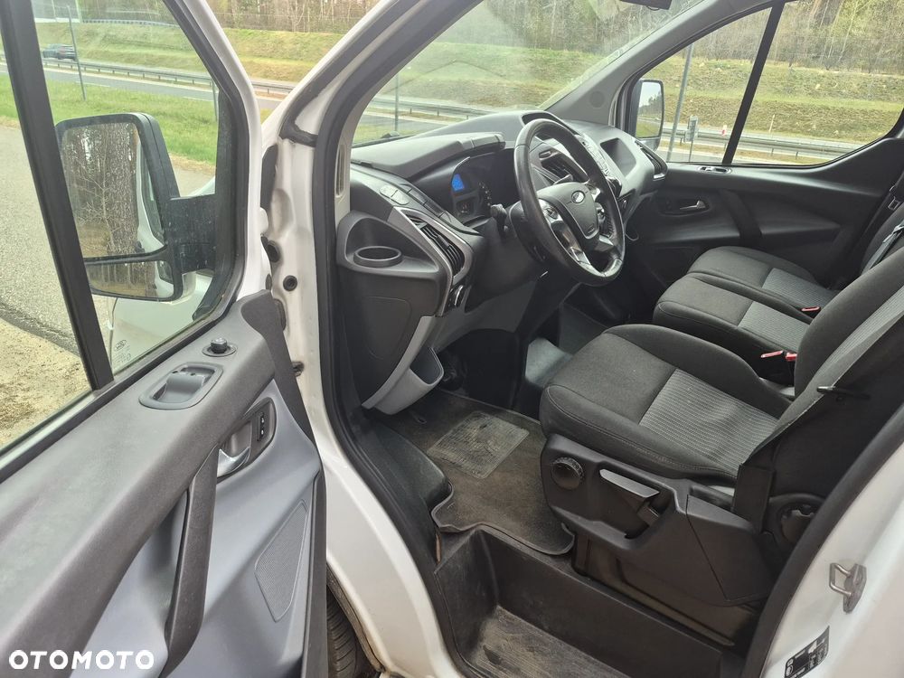 Ford transit custom - 11