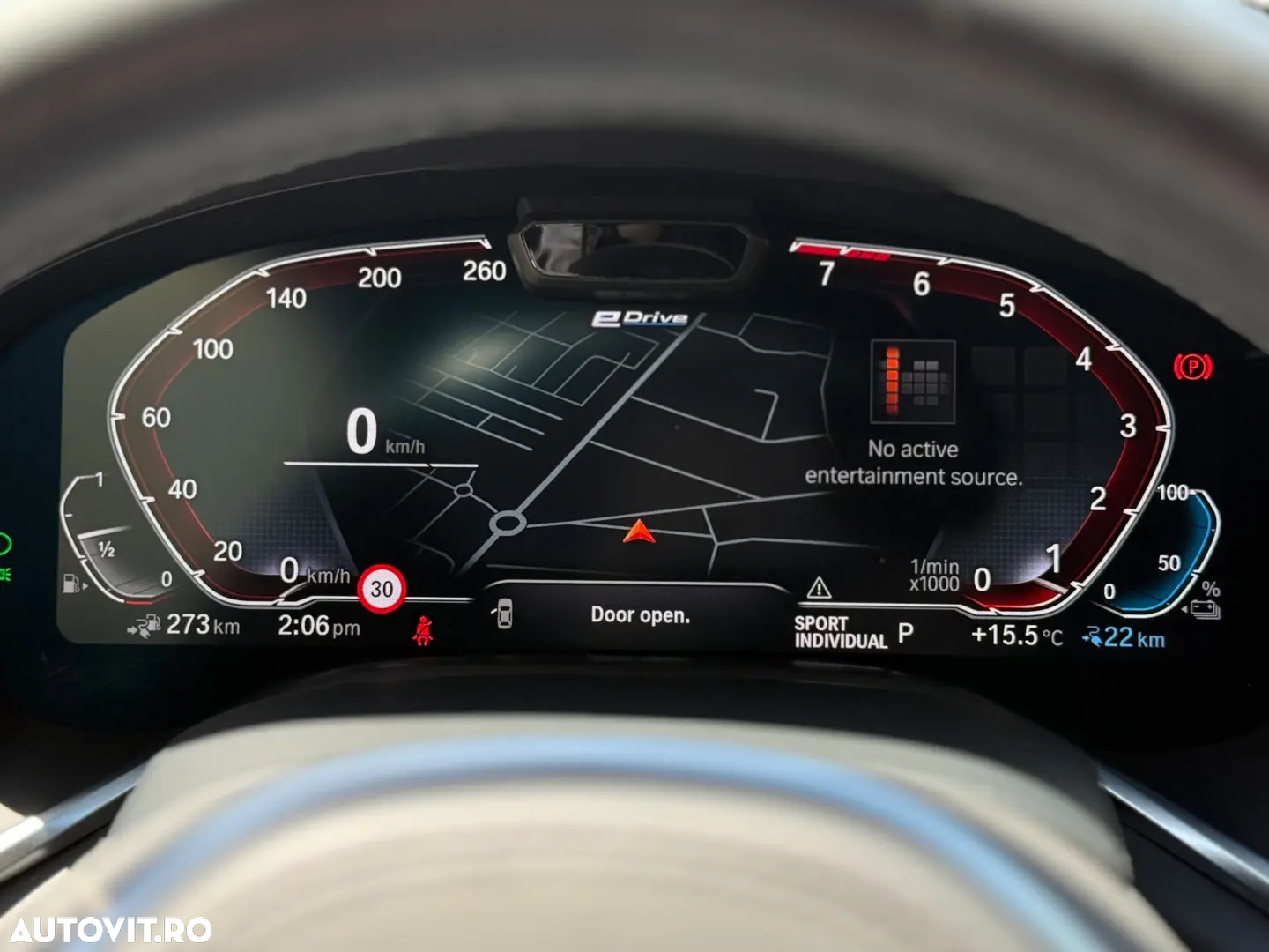 BMW Seria 7 745Le xDrive AT PHEV - 12