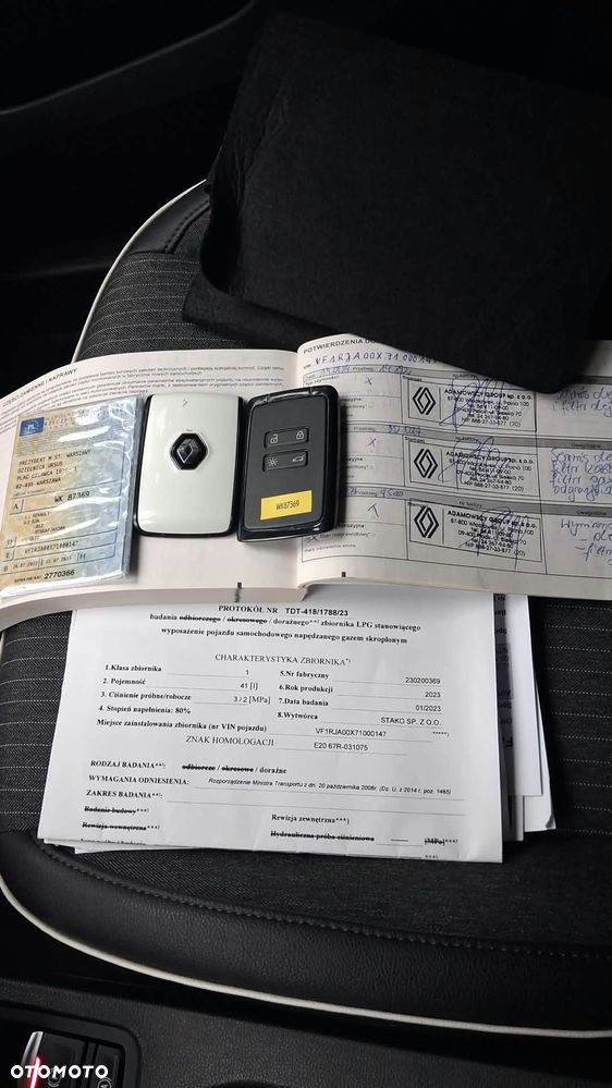 Renault Clio - 35