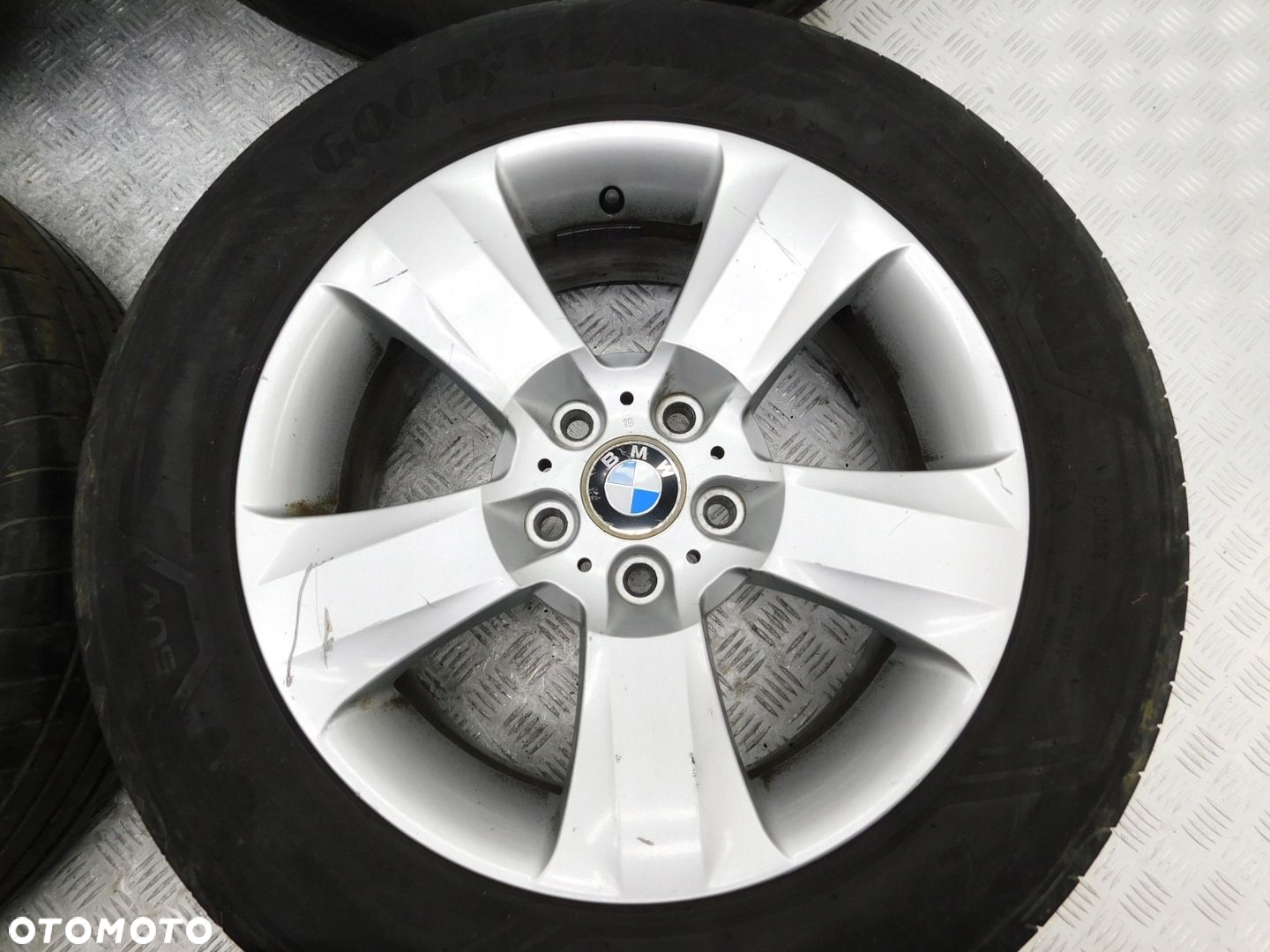 FELGI ALUMINIOWE KOŁA 5x120 8J x 18 235/60 R18 GOODYEAR - BMW X3 E83 - 5