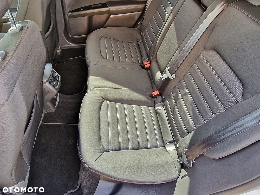 Ford Mondeo - 10