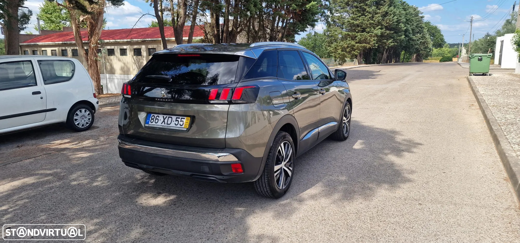 Peugeot 3008 1.5 BlueHDi Allure - 4