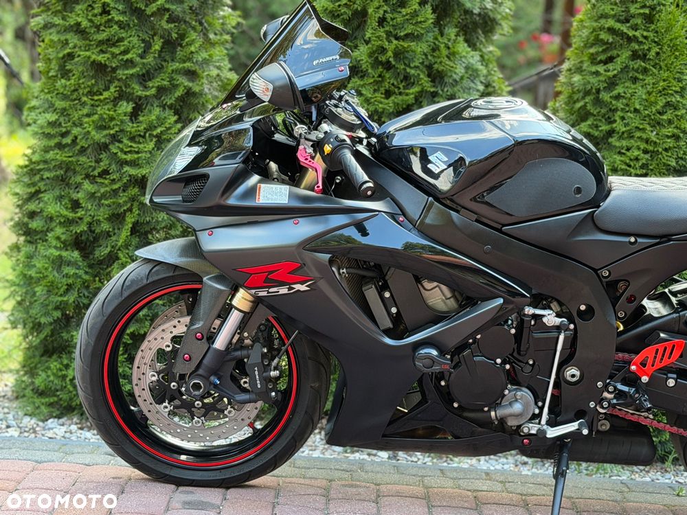 Suzuki GSX-R - 19