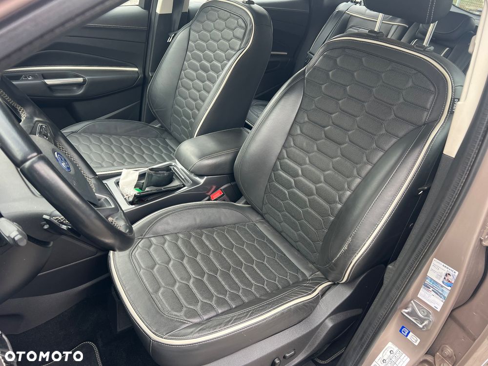 Ford Kuga 1.5 EcoBoost 4x4 Vignale - 9