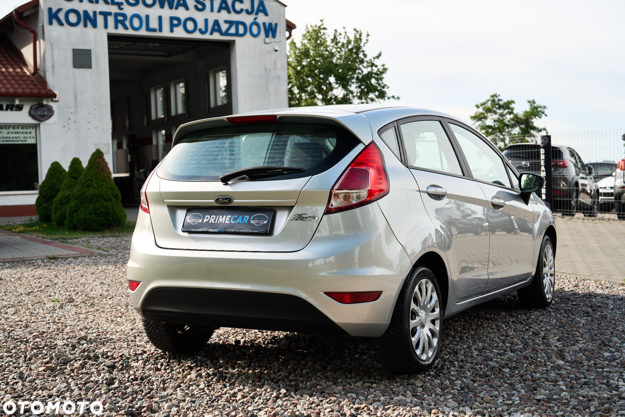 Ford Fiesta - 12