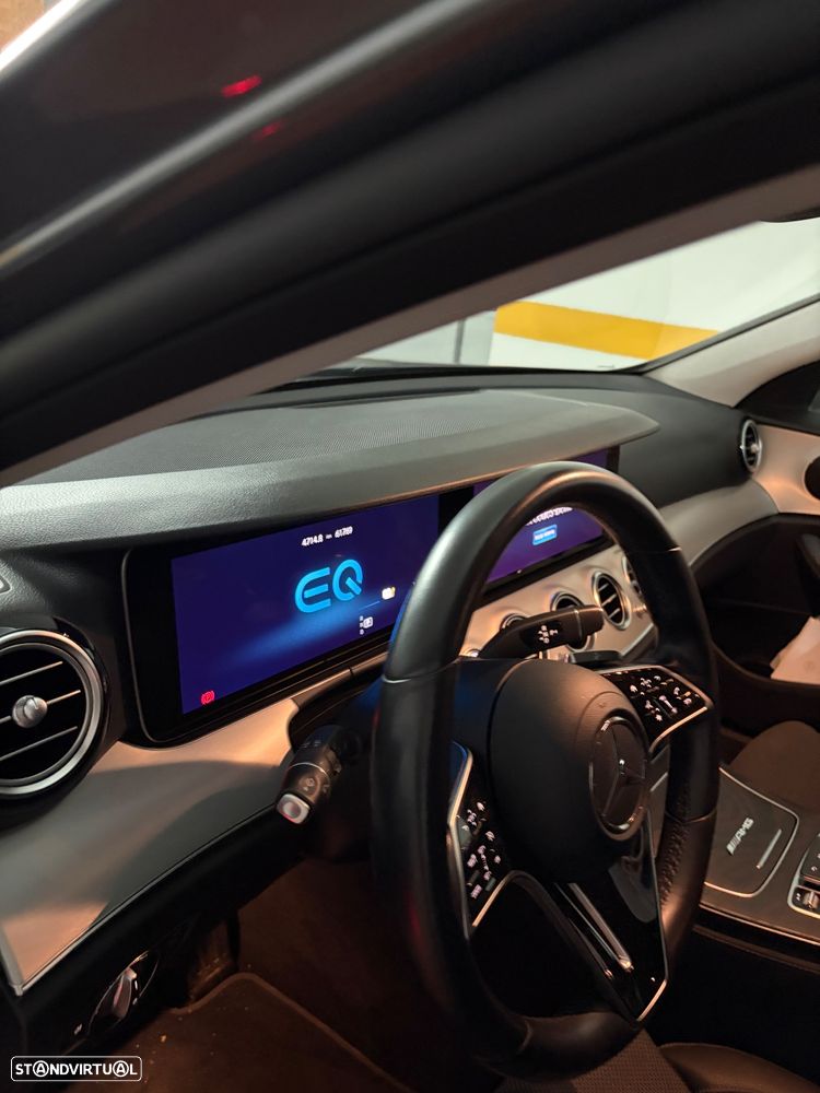 Mercedes-Benz E 300 de 9G-TRONIC AMG Line - 9