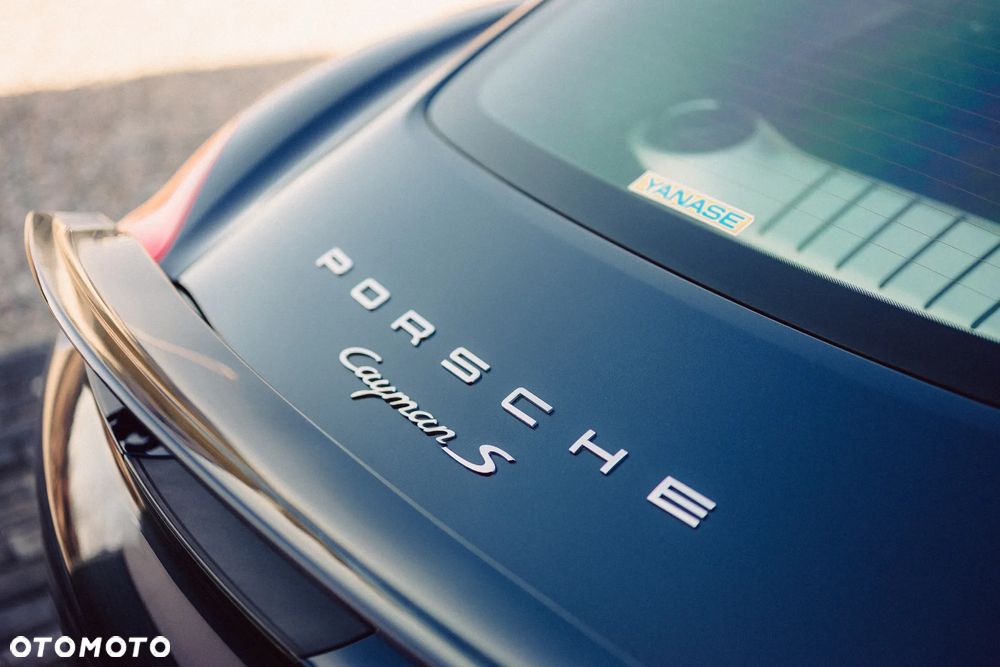 Porsche Cayman S PDK - 16