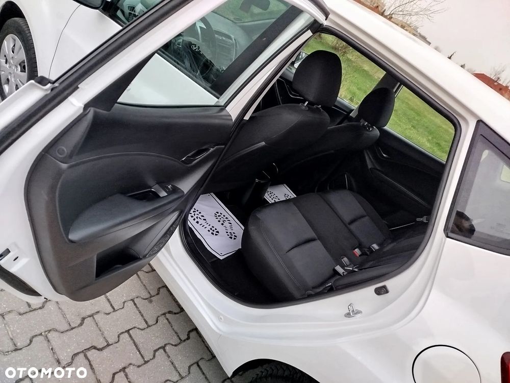 Hyundai ix20 1.4 Fifa World Cup Edition - 21