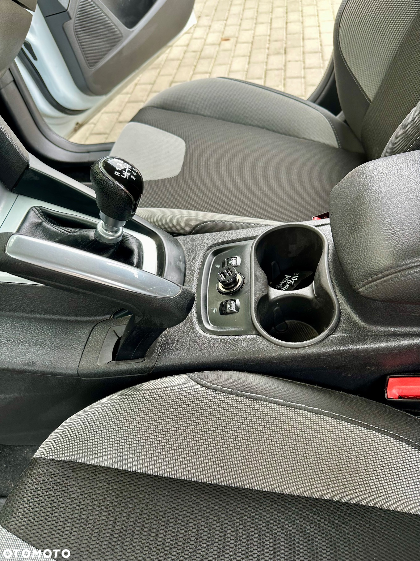 Ford Focus 1.0 EcoBoost Start-Stopp-System Champions Edition - 10