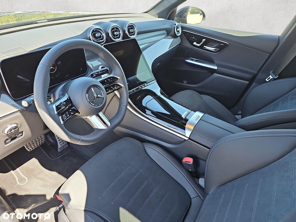 Mercedes-Benz GLC 300 mHEV 4-Matic AMG Line - 12