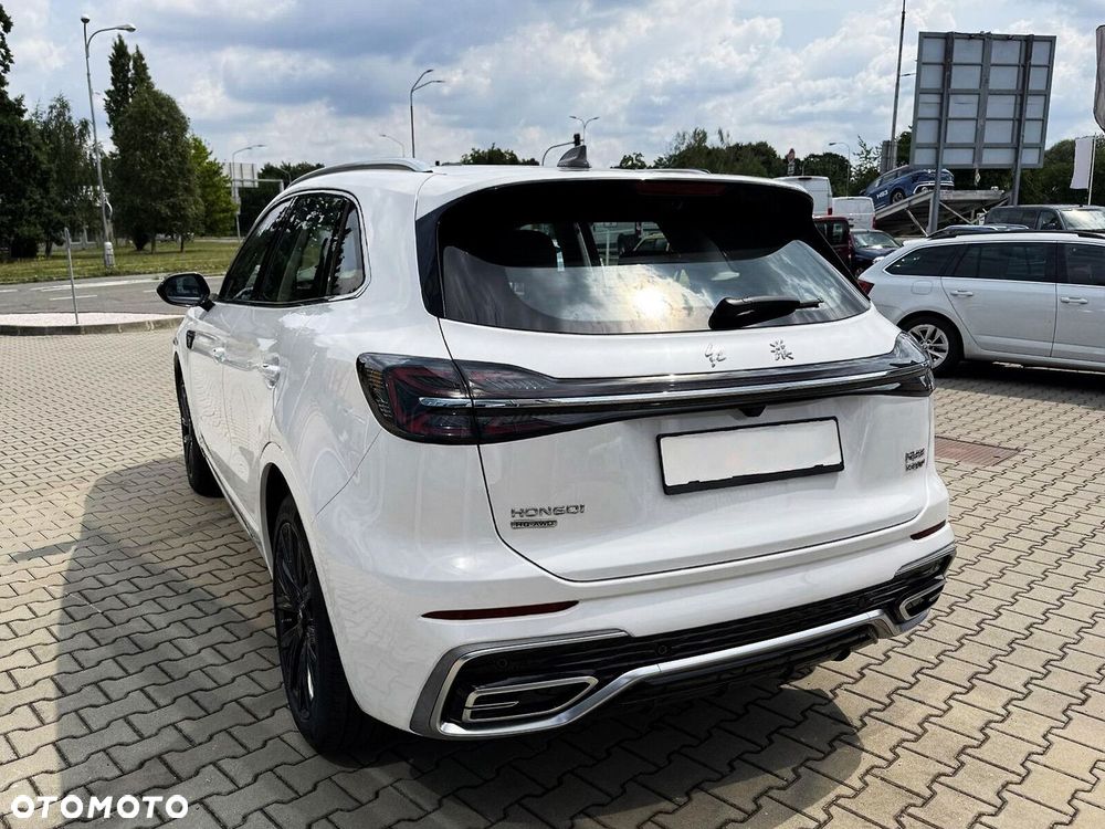 Hongqi HS5 - 6