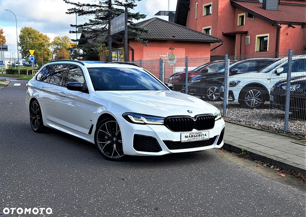 BMW Seria 5 520d Touring M Sport Edition - 39