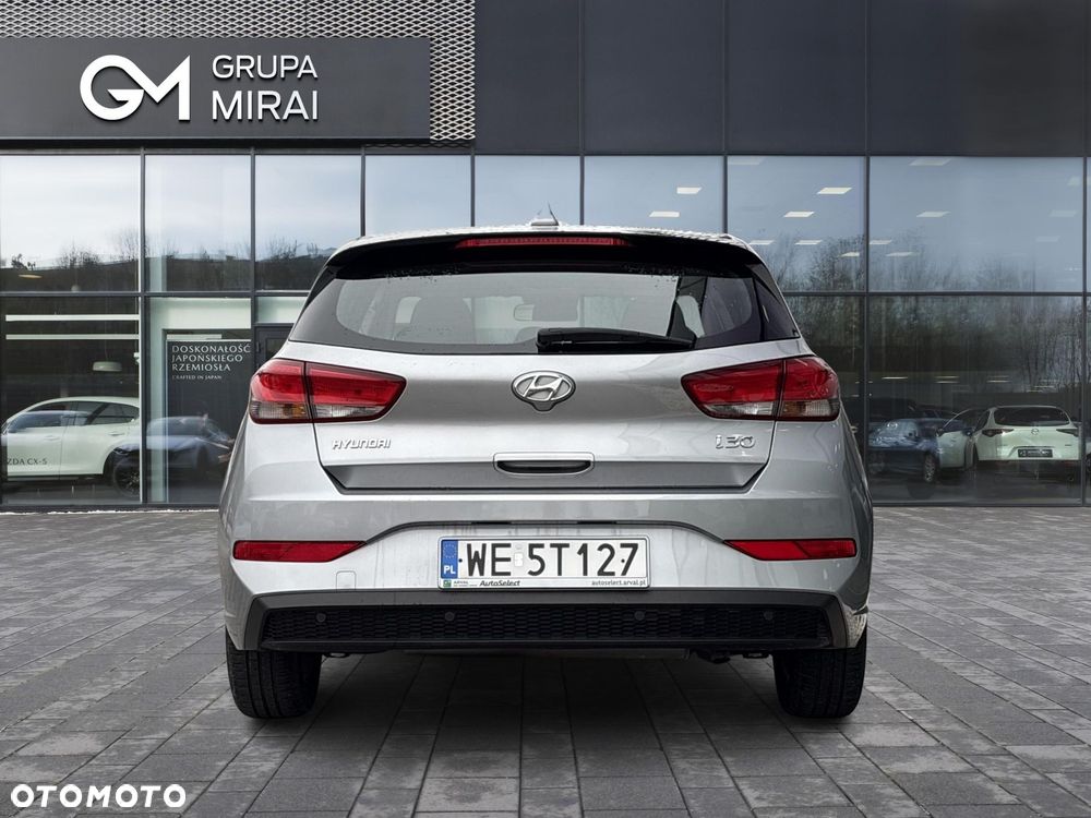 Hyundai i30 1.5 DPI Modern - 4