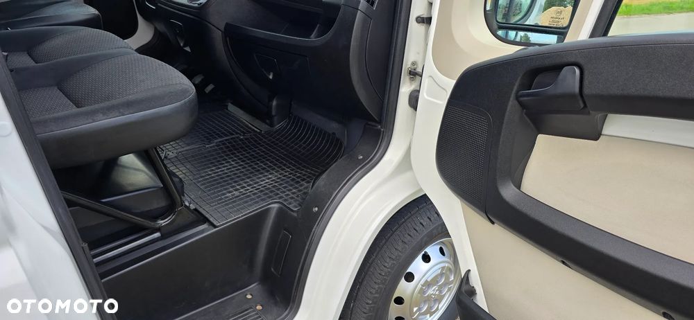 Peugeot BOXER 2,2 HDI - 12