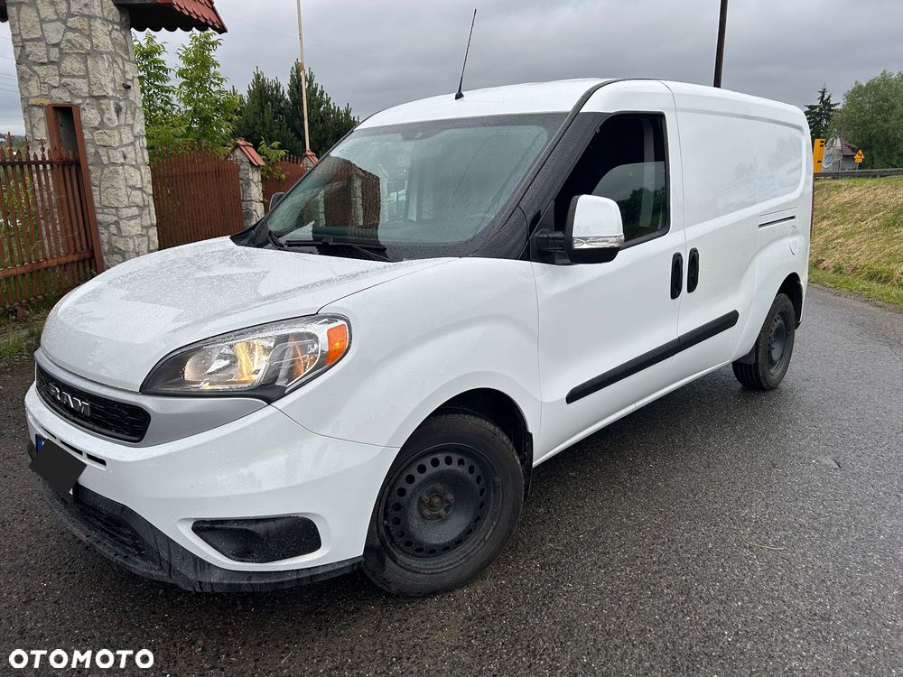 RAM Promaster City - 3