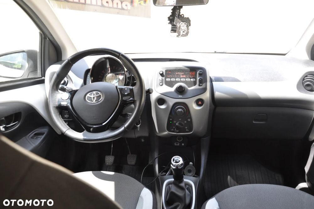 Toyota Aygo - 14