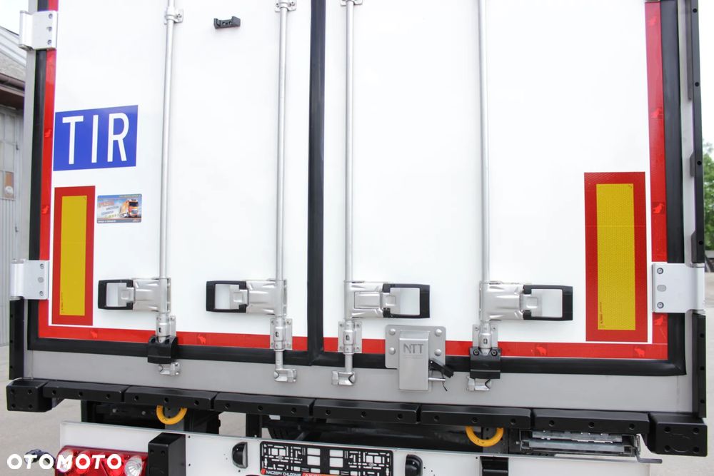 Schmitz Cargobull FP 60 V7 Thermo King SLXi 300 / DOPPELSTOCK / ŚCIANA 7 CM / - 19