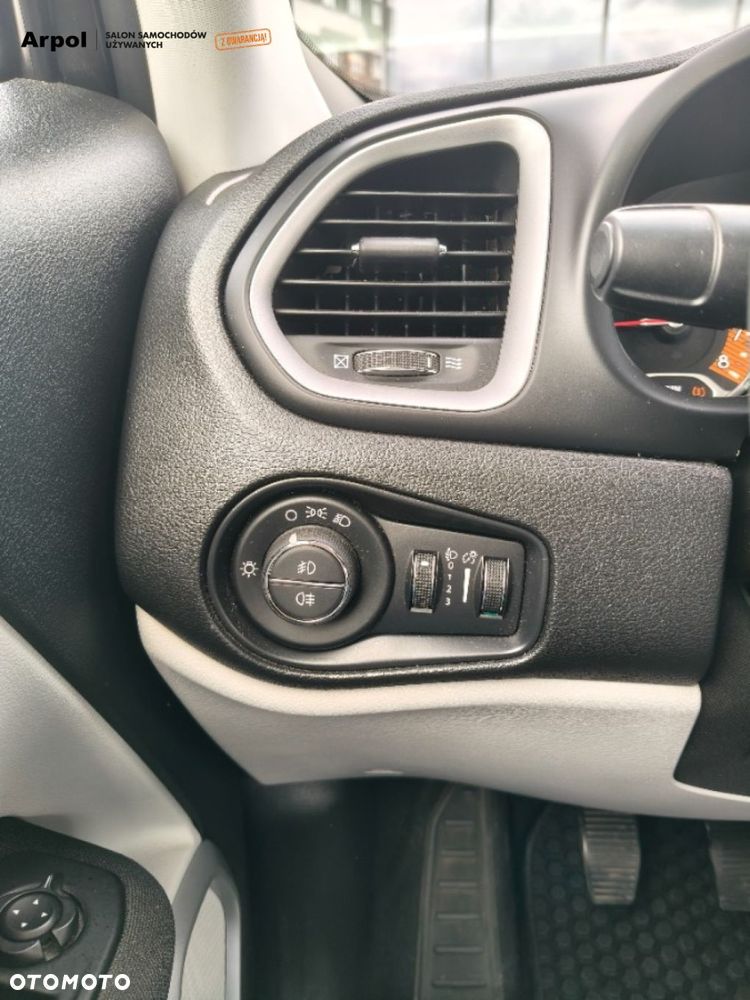 Jeep Renegade - 11