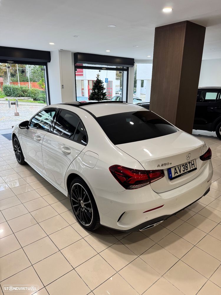 Mercedes-Benz A 250 Limousine e AMG Line - 6