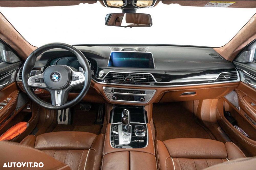 BMW M7 M760Li xDrive V12 Excellence - 30