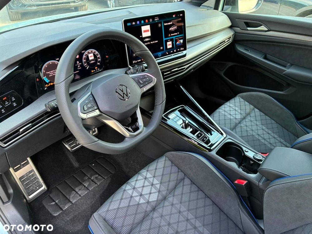 Volkswagen Golf - 4