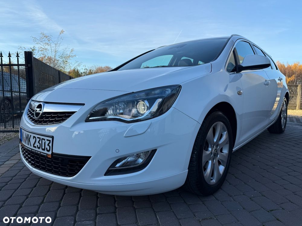 Opel Astra 1.6 Turbo Sports Tourer Innovation - 25