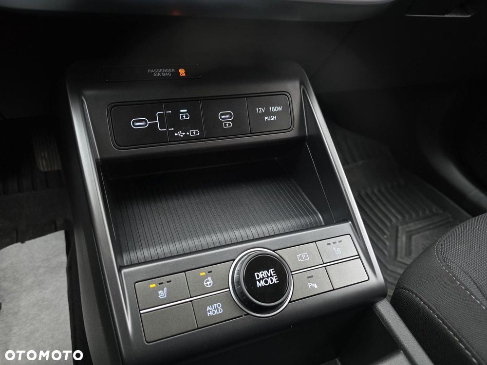 Hyundai Kona - 15