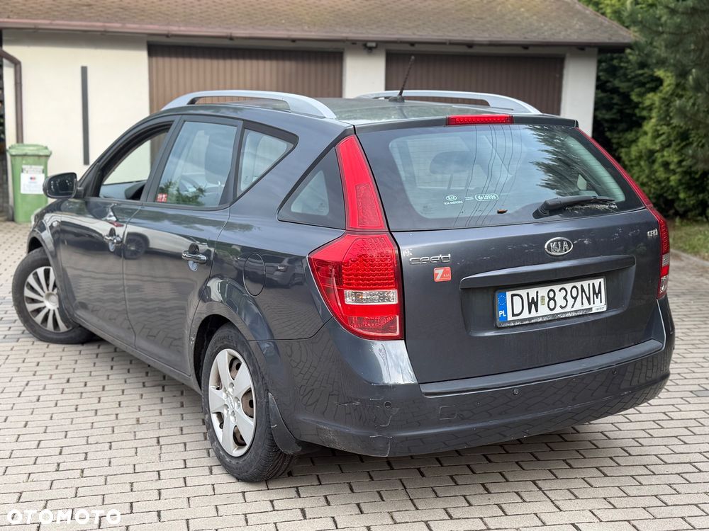 Kia Ceed 1.6 CRDi M - 4