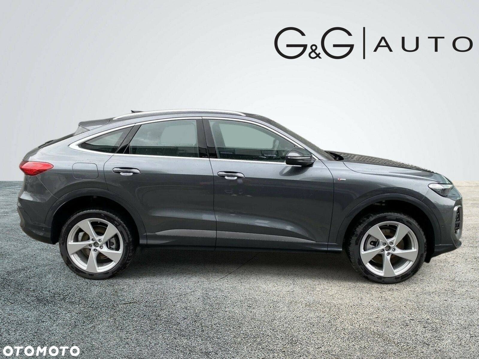 Audi Q5 Sportback - 5