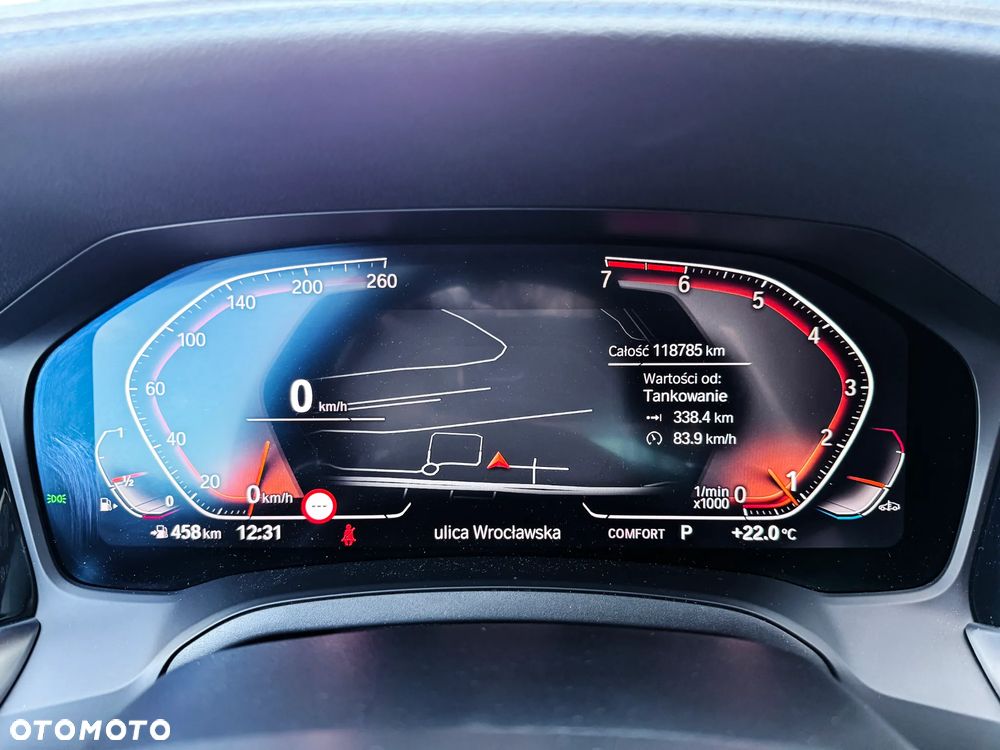 BMW Seria 3 330i xDrive M Sport sport - 34
