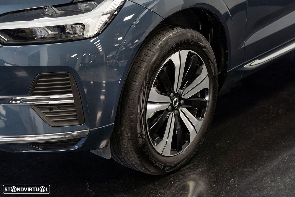 Volvo XC 60 2.0 T6 PHEV Plus Dark AWD - 6