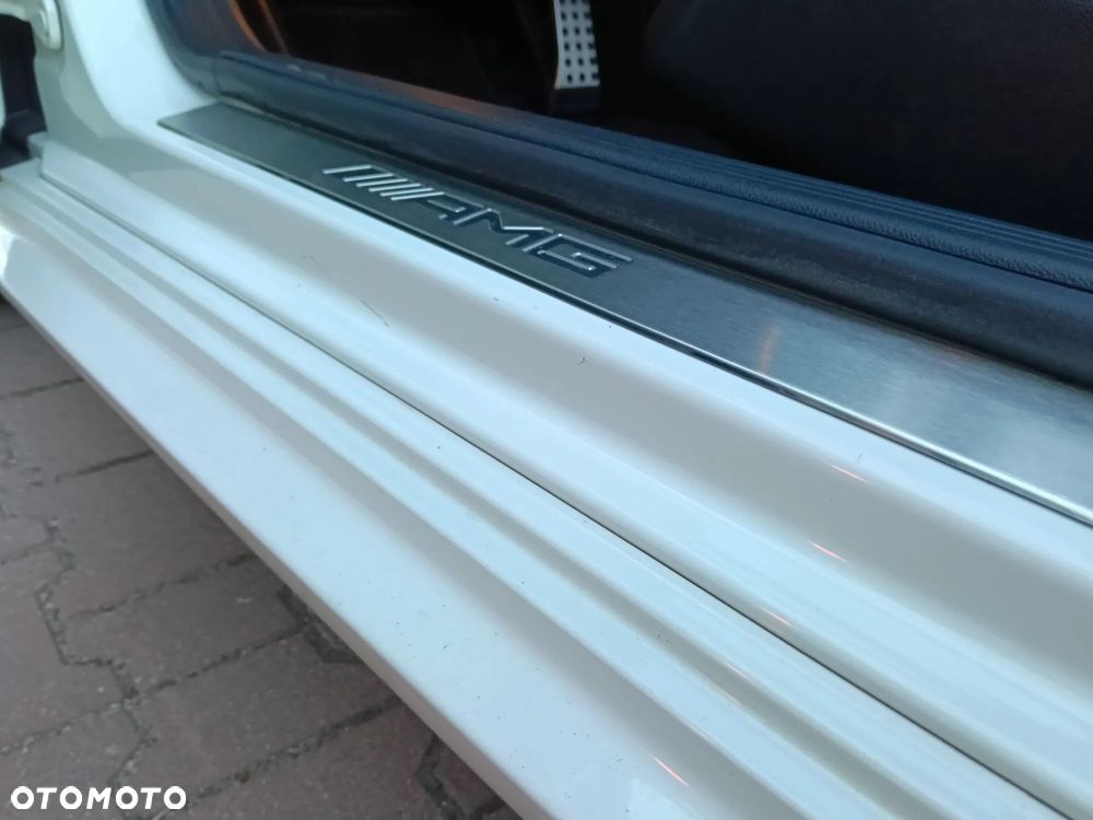 Mercedes-Benz Klasa E - 15