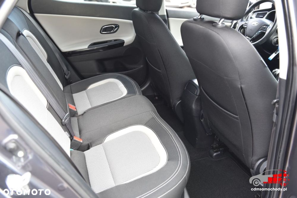 Kia Ceed - 20