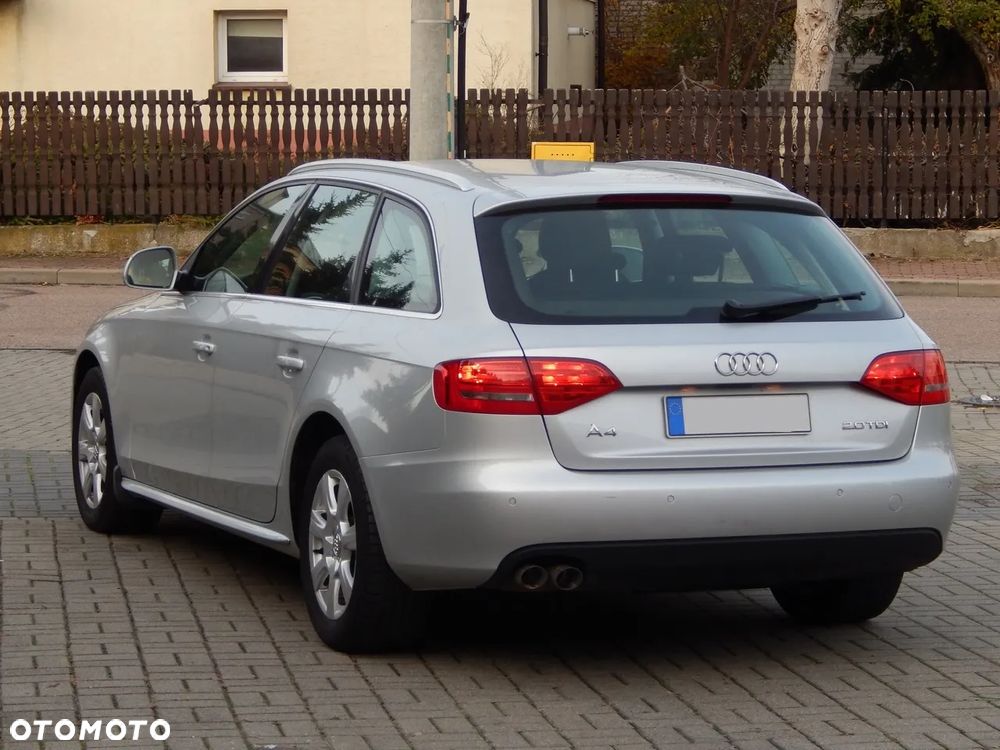 Audi A4 - 4
