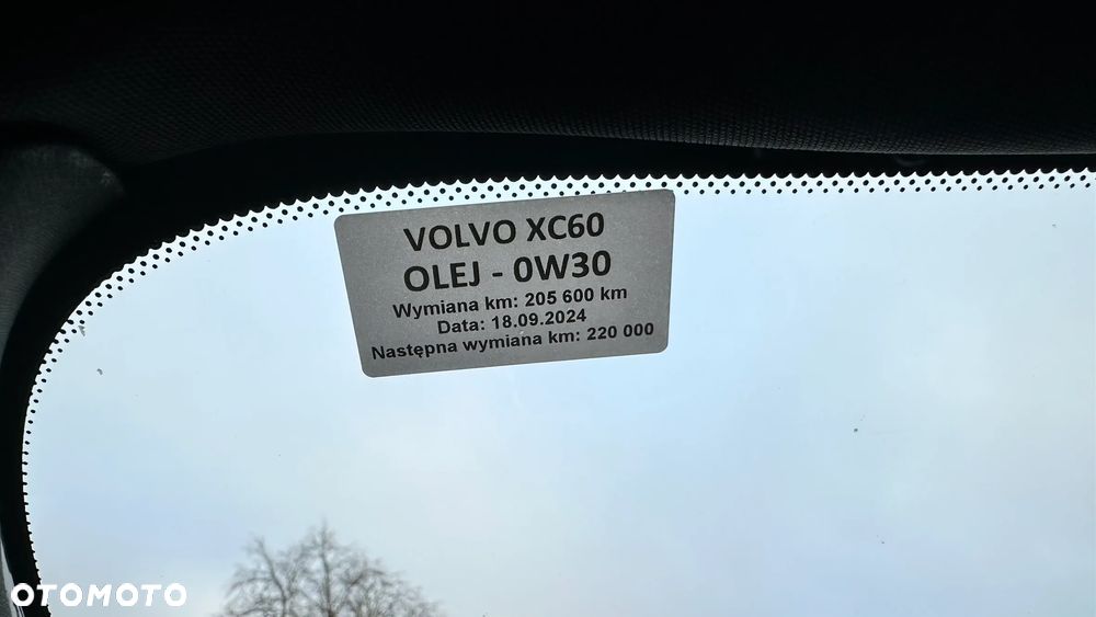 Volvo XC 60 D5 AWD Momentum - 14