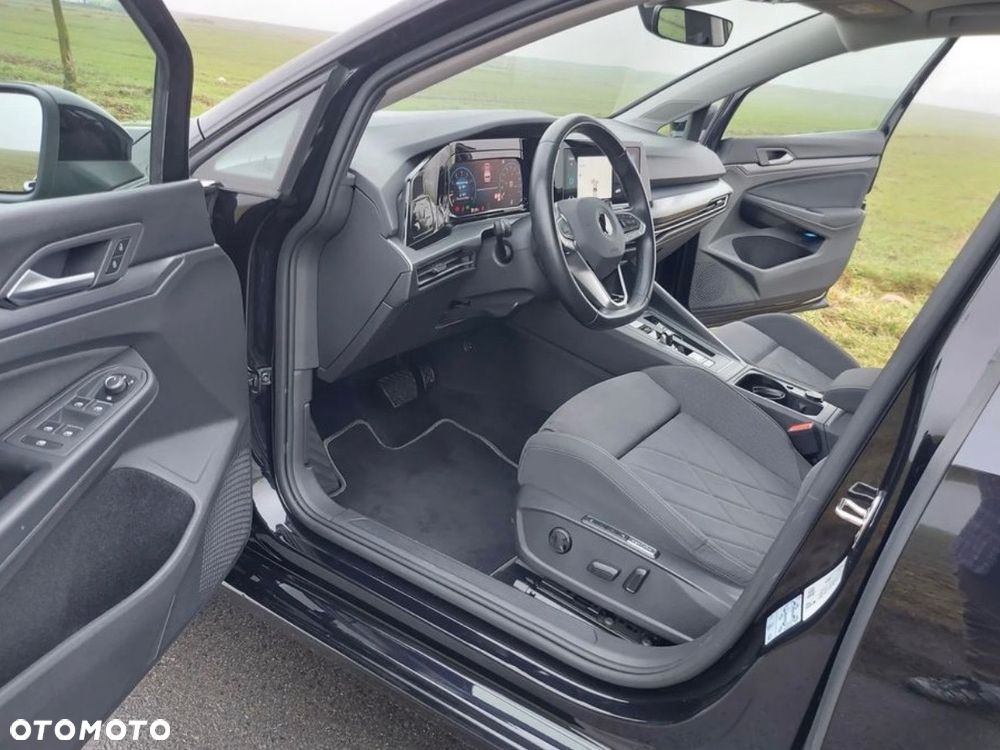 Volkswagen Golf - 4