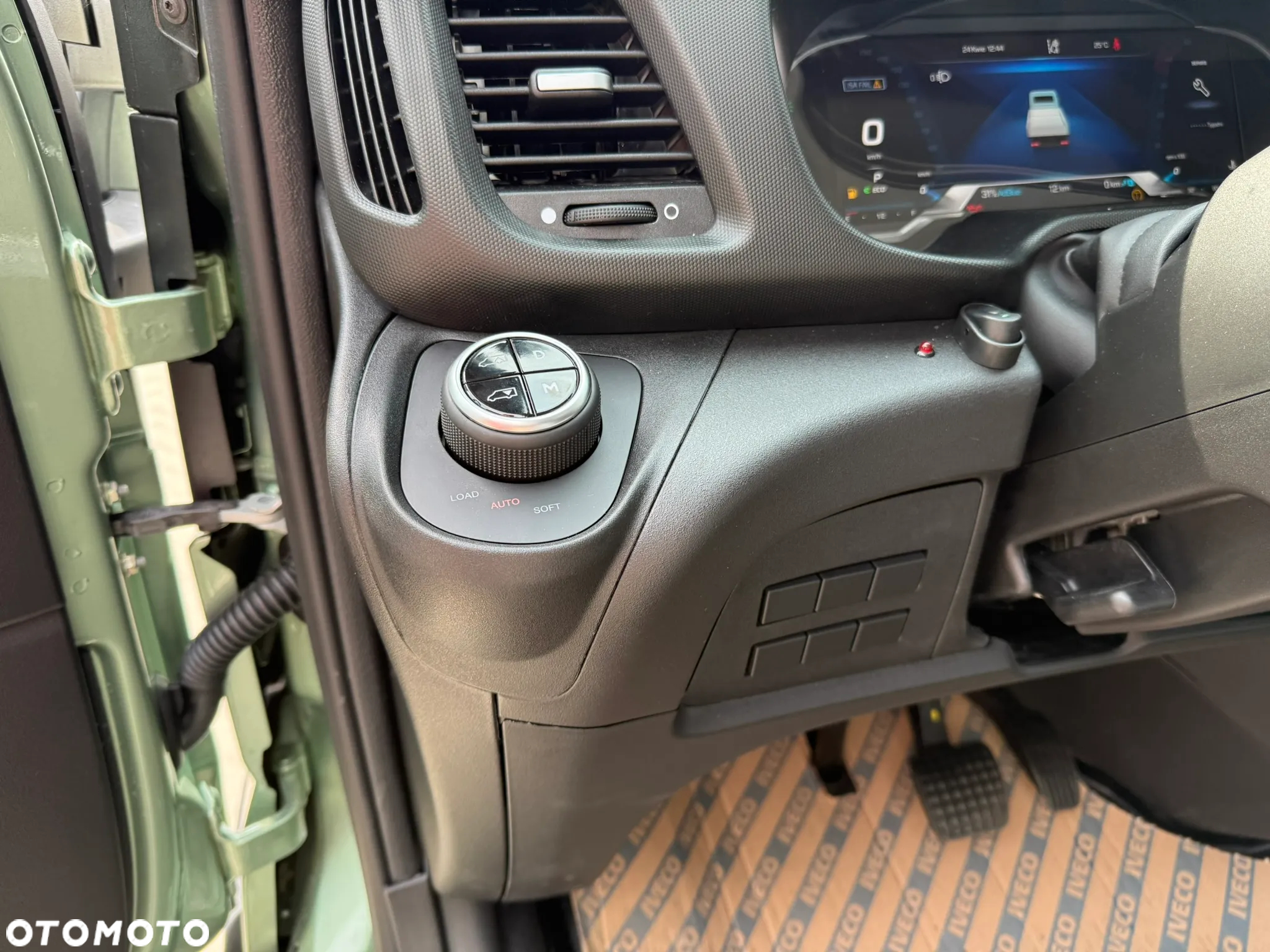 Iveco Daily - 24