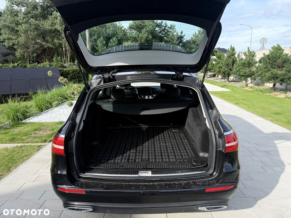 Mercedes-Benz Klasa E 220 d 9G-TRONIC - 8