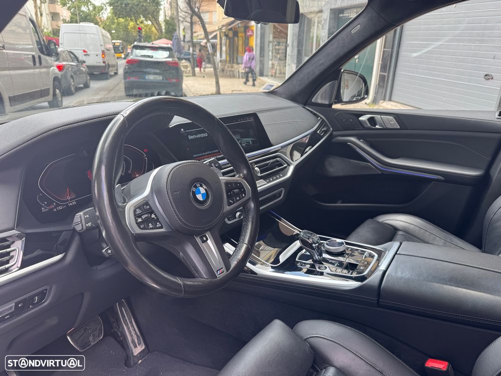 BMW X7 40 d xDrive Pack M - 28