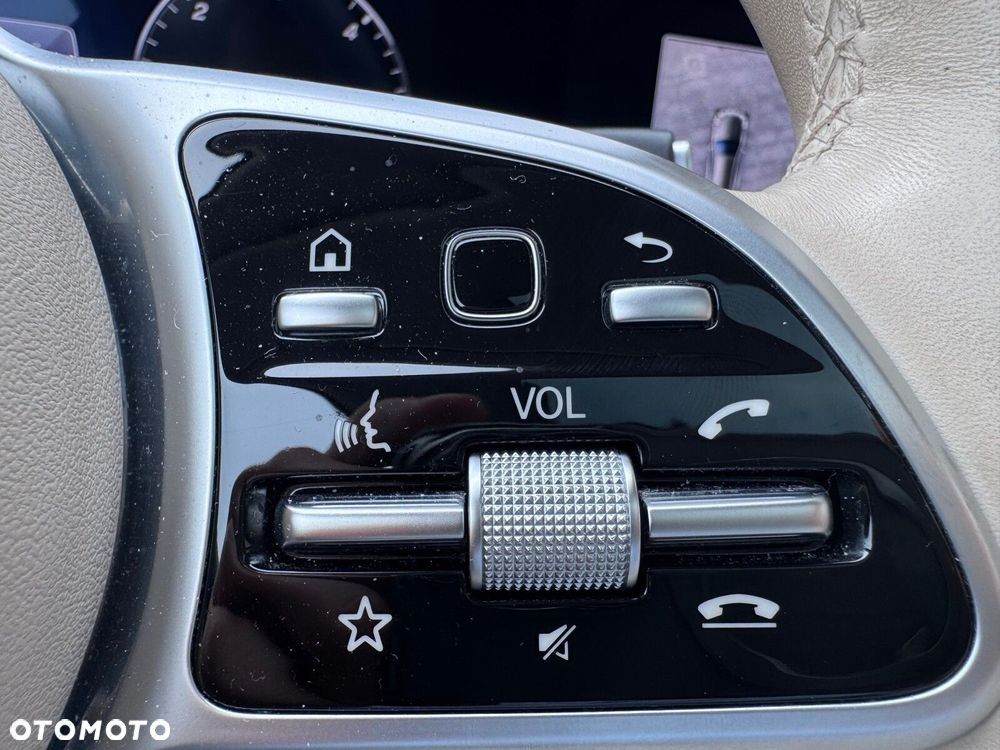 Mercedes-Benz Klasa E - 24