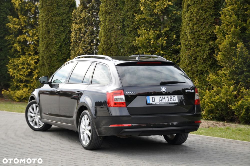 Skoda Octavia 2.0 TDI Elegance DSG - 14