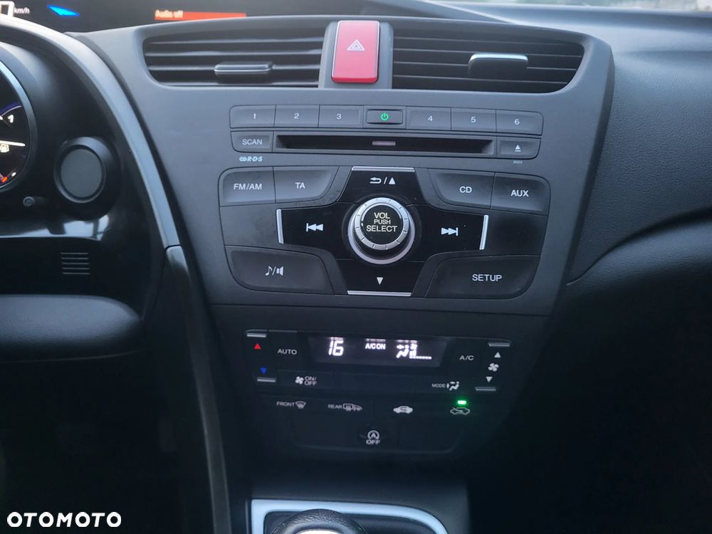 Honda Civic 1.4 Comfort - 12